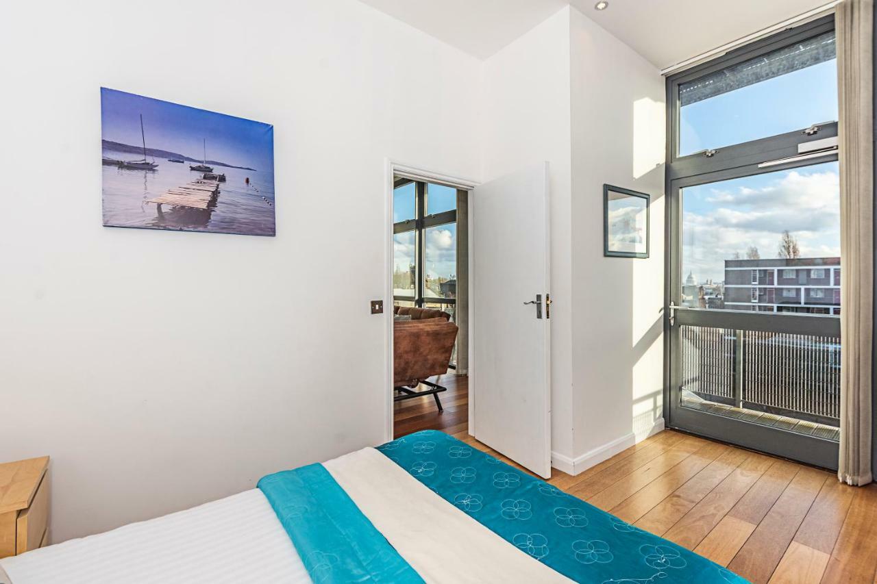 Splendid 3 Bedroom Apartment in Angel/Kings Cross Londen Buitenkant foto